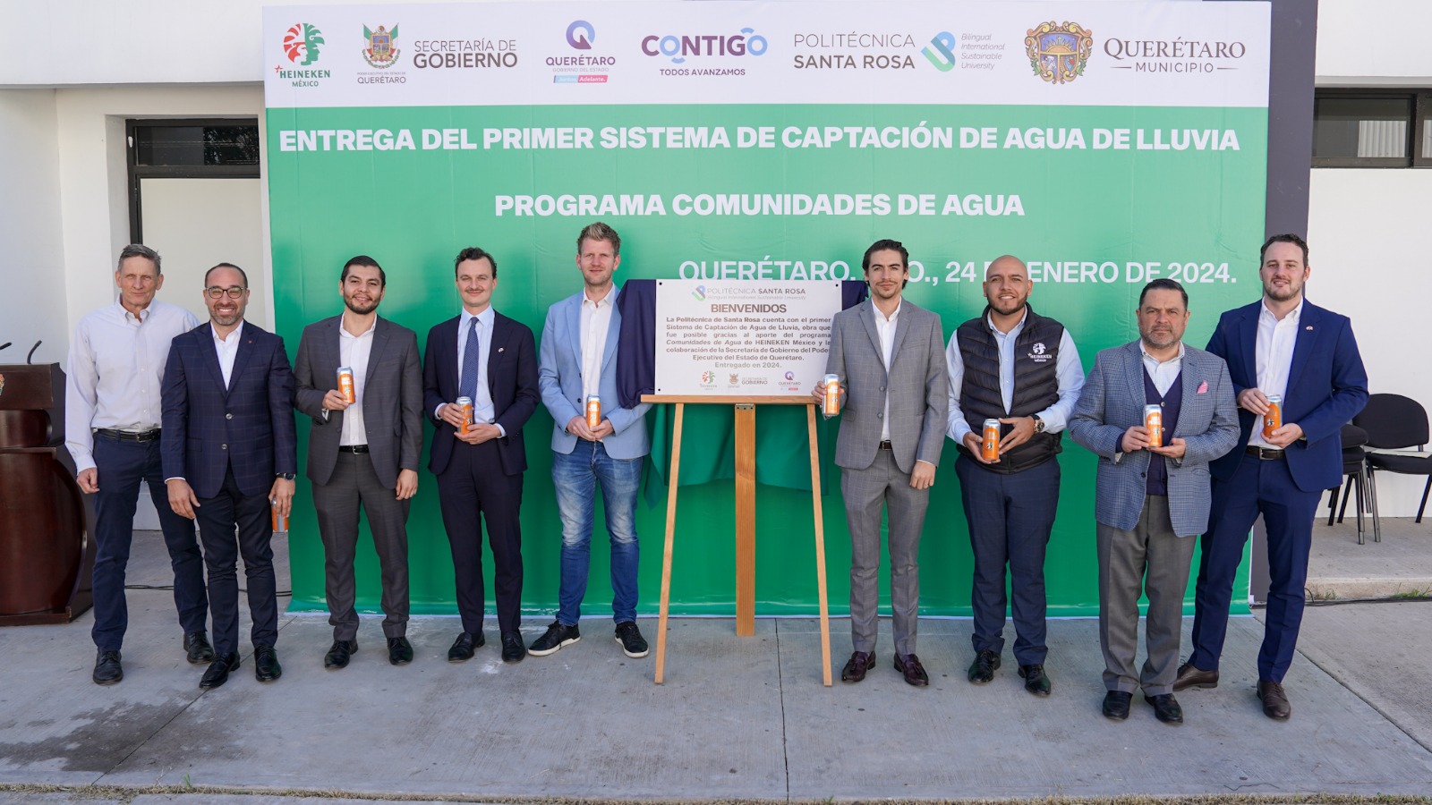 Entrega de SCALL_presidium e invitados especiales.jpeg