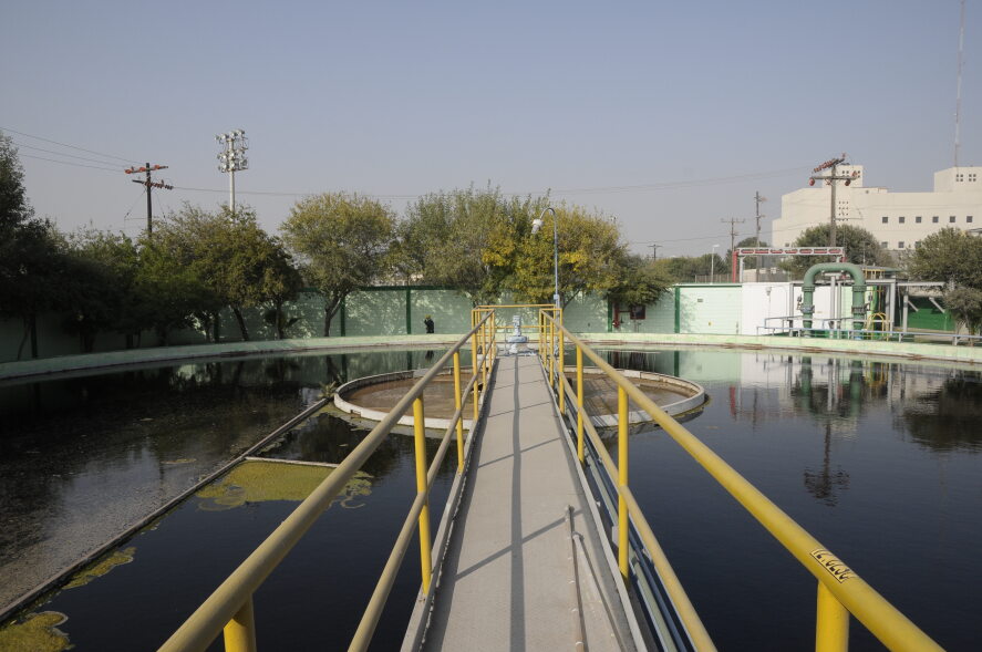 HEINEKEN México cuida el agua y reduce sus emisiones desde el campo hasta el bar