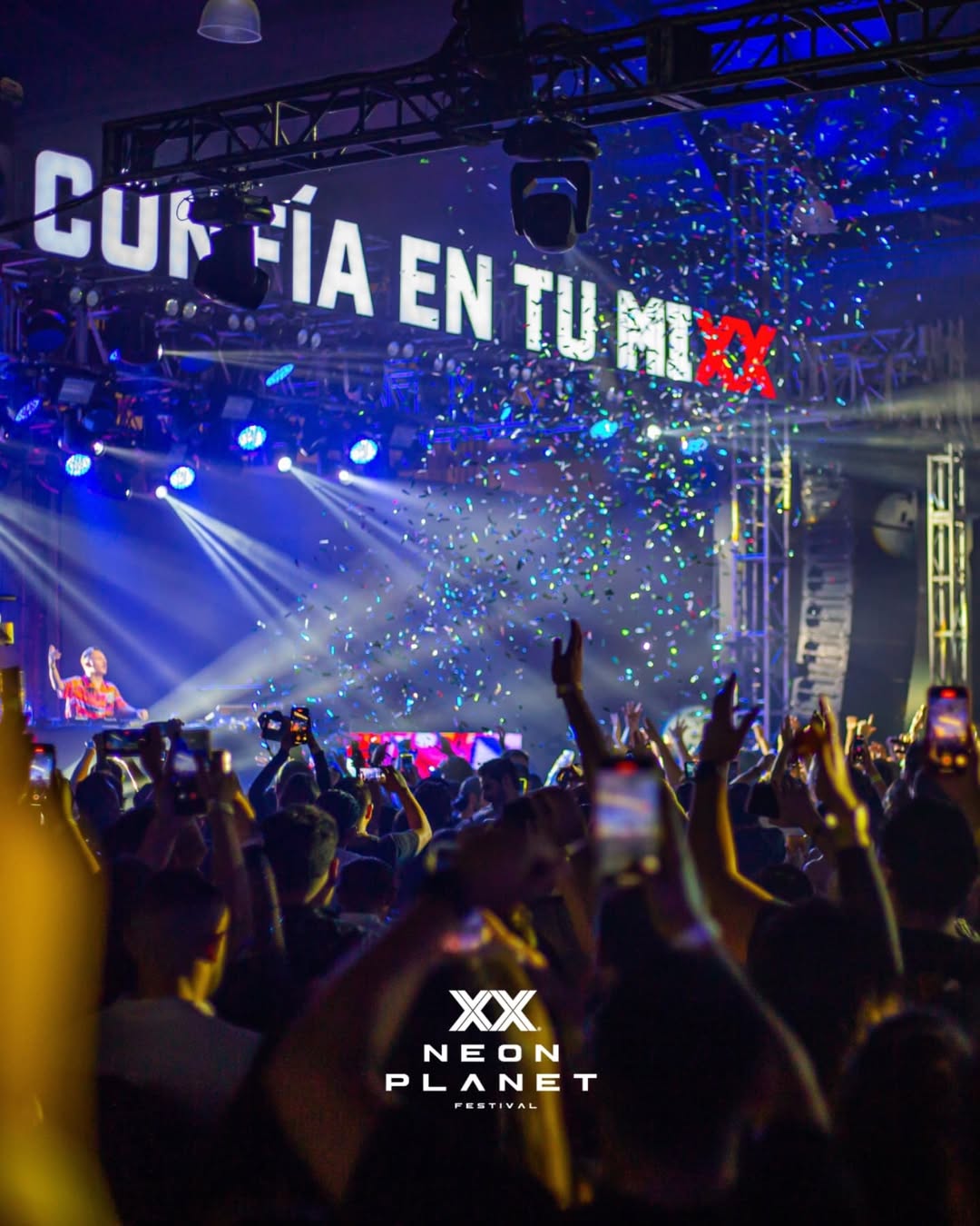 Neon Planet regresa con MIIXología elaborada con cerveza Dos Equis.